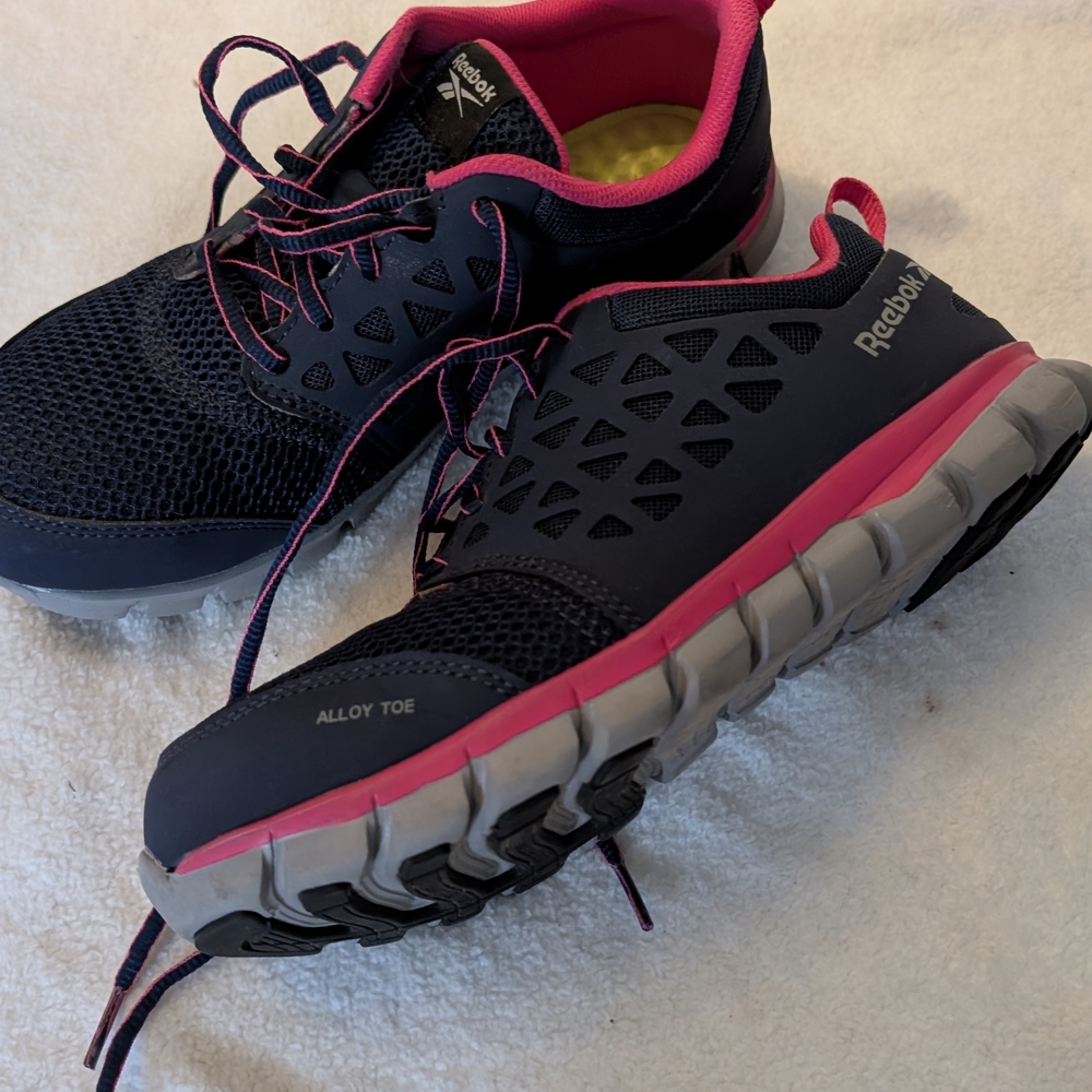 Reebok Women's Black and Pink Steel Toe Work Shoe